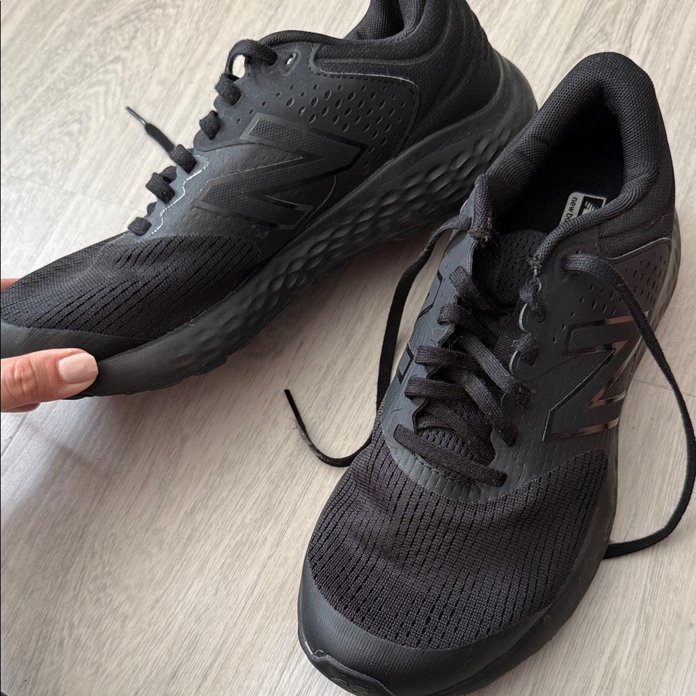 New Balance Black Athletic Shoes